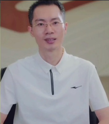 大量订单涌入导致鸿星尔克系统崩溃,请求退款.网友却
