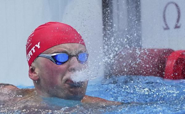 东京奥运会|游泳:亚当·皮蒂夺得男子100米蛙泳冠军