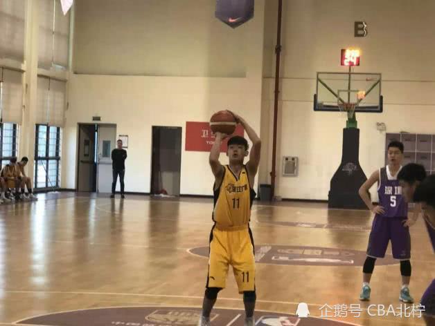 之前广厦队的王欣瑞和冯洺臻算是u19国青中实力比较