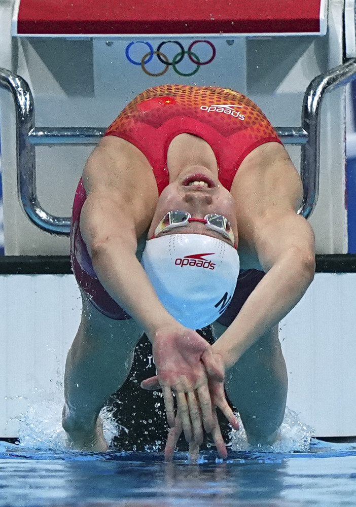 (东京奥运会)游泳——女子100米仰泳半决赛赛况