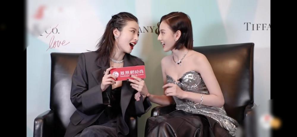 她和陈都灵玩过亲亲 她和当红小花欧