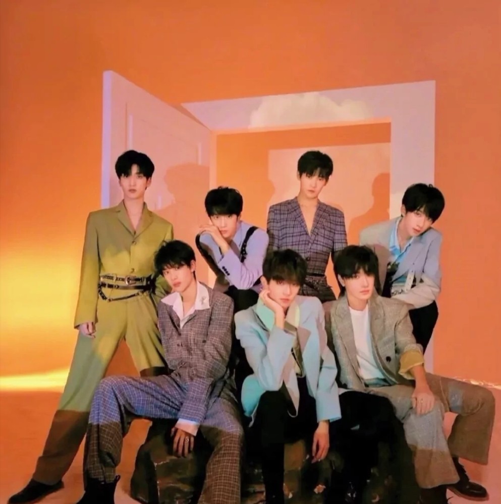 tfboys和tnt合照壁纸,tfboys和tnt高清壁纸 tfboys久不合体,八周年演唱会将至,公司忙于tnt而久不