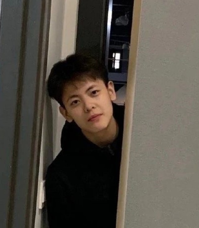 短发帅气长发可爱!中国女子三人篮球队员19岁杨舒予