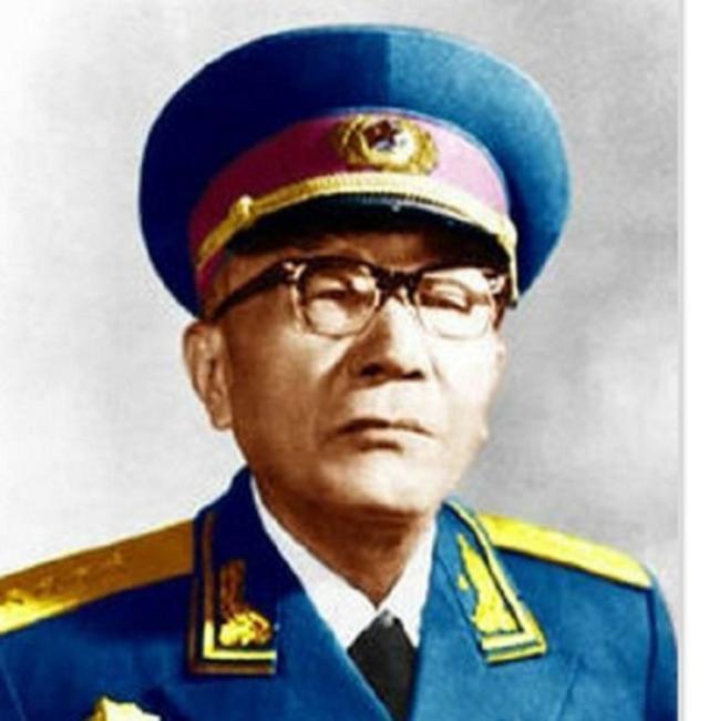 1952年,开国少将王扶之被埋地下38小时,因两只苍蝇得以逃出生天