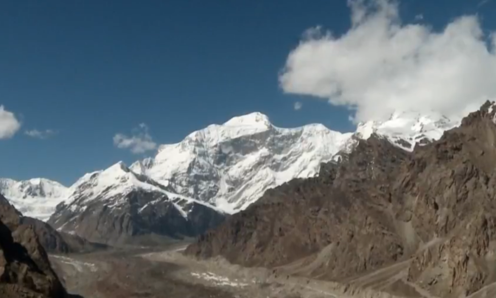 世界自然遗产魅力|探寻新疆天山独特自然美之托木尔峰
