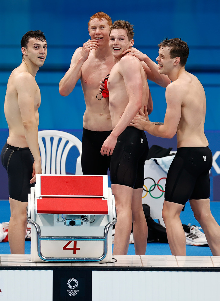 (东京奥运会)游泳——男子4x200米自由泳接力决赛:英国队夺冠(2)