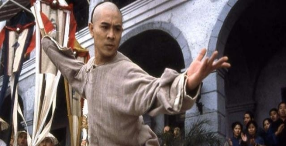 历史上方世玉是怎么死的一身的铜筋铁骨24岁被师太一脚踢死