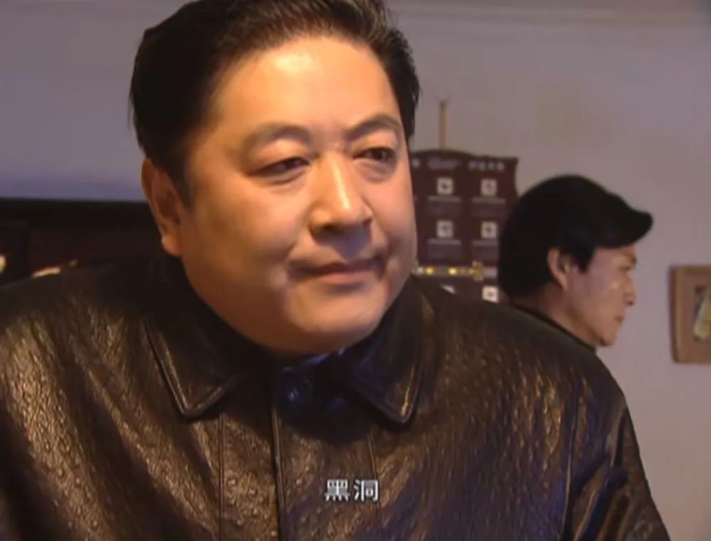 黑洞恨不起来的反派张峰他的这四种手段太厉害了