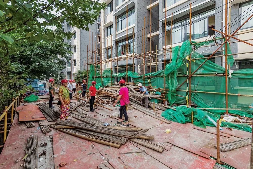 2020年,重庆再启动1700个老旧小区改造项目,3000万平方米的改造任务.