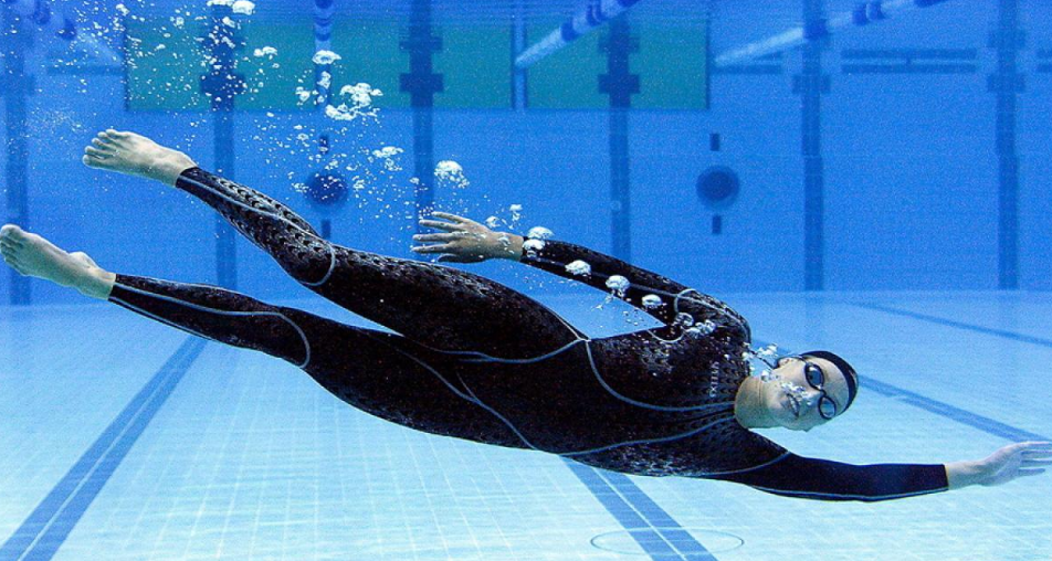 鲨鱼皮泳衣:作弊的高科技,单届奥运8金,菲尔普斯成最大获利者