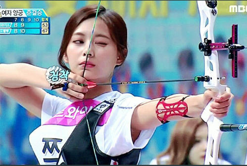 韩国队女选手参加东京奥运会射箭比赛是来选美的吗,观众有福了