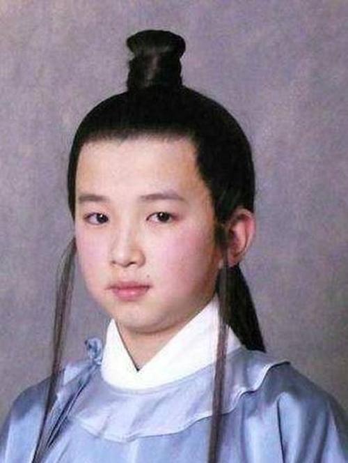 贾兰是贾政的孙子,贾珠的儿子.