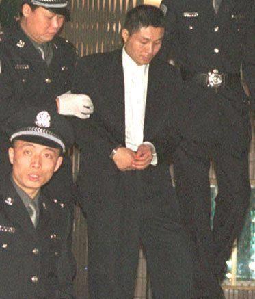 被称为第一悍匪的张君为什么会落网其实这些细节已经注定了结果