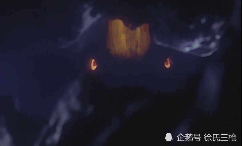 《迪迦奥特曼》02:迪迦竟被石化!