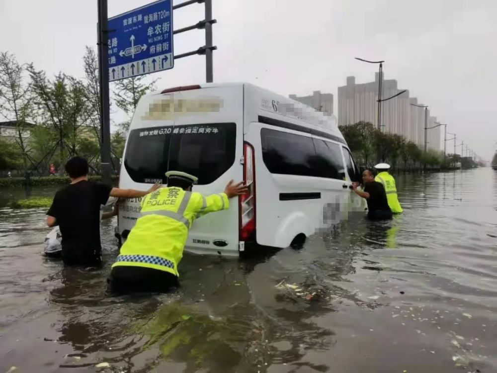 暴雨后找不到爱车?郑州交警公示部分拖车信息!另附河南泡水车理赔18问