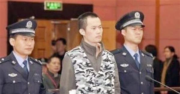 复旦才子林森浩:投毒杀害舍友被判死刑,数百师生为何替他求情?