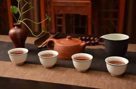 长期饭后喝茶,到底有益还是有害?多数人做错了,为了健康看看吧