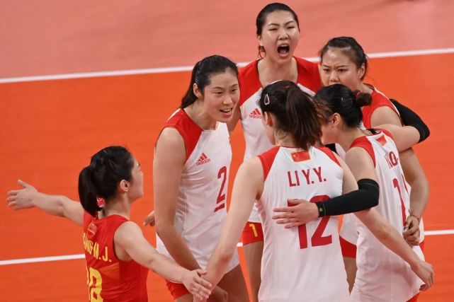 中国女排惨遭三连败23不敌俄罗斯女排[中国女排3比0胜俄罗斯女排]