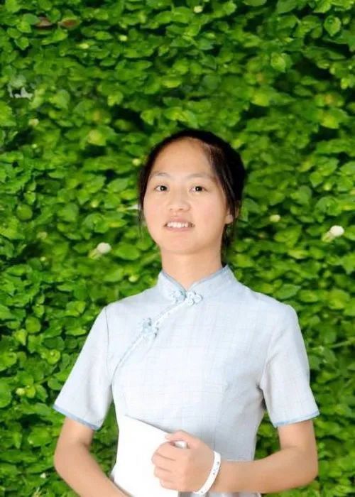 文中学(班主任:付文静)小学:古蔺县马嘶小学(班主任:杨炳栋)毕业学校