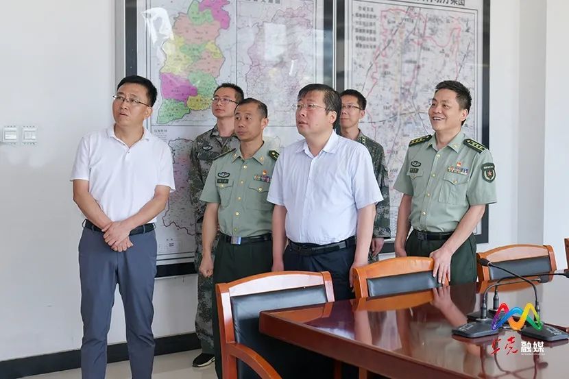 张驰段尧刚走访慰问区人武部,武警长治支队官兵