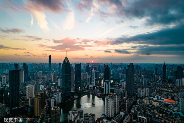 武汉:俯瞰城市建筑风光