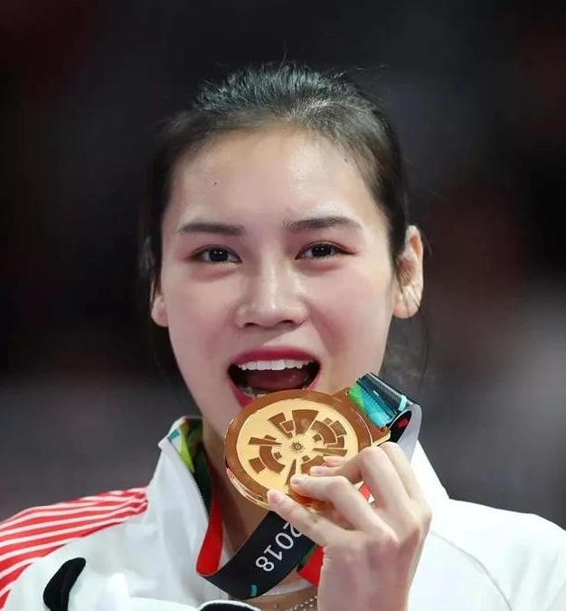 蹦床女神刘灵玲,最大的烦恼就是长得太好看,那么她到底有多美呢