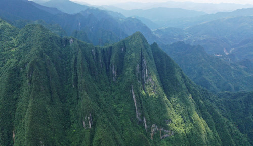 组图丨鹤峰:风光秀丽天泉山