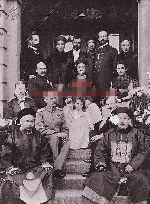 清末摄政王载沣老照片远赴德国道歉德皇要求他下跪