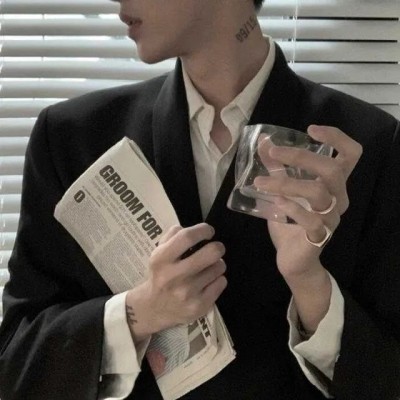 男女通用的野王头像