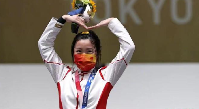 00后奥运冠军"杨倩",获清华大学保研资格,优秀的让人羡慕