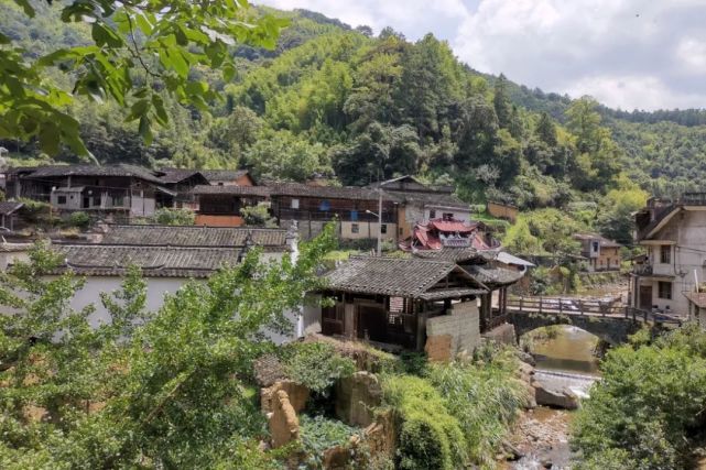 庆元村落|浙闽边界,寻一处长寿古村,浙江第八高峰也坐落于此