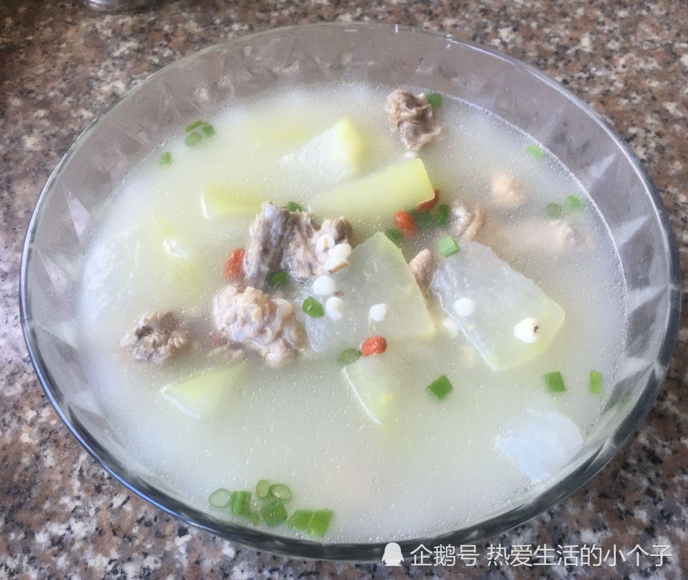 冬瓜薏米鸭汤,消暑解渴,适合夏天喝的一款汤