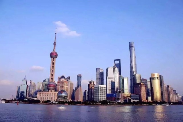 上海市标志性建筑之一,是5a级景区,上海十大新景观之一