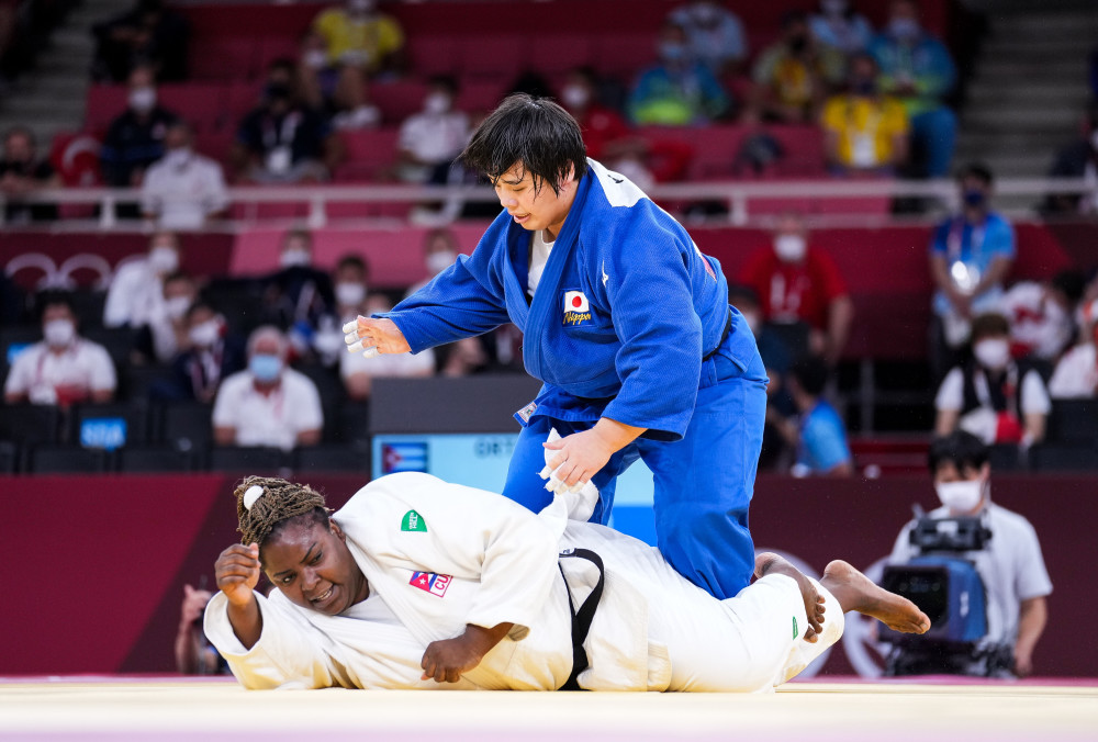 (东京奥运会)柔道—日本选手素根辉夺得女子78公斤以上级冠军