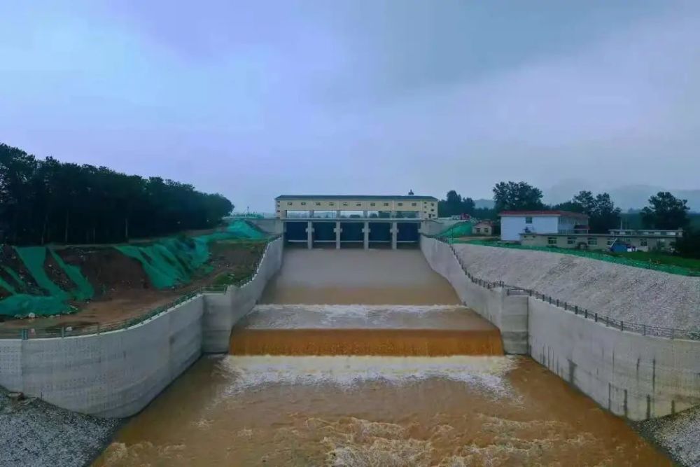 河北省水利工程局集团有限公司承建秦皇岛洋河水库建设项目完成两次