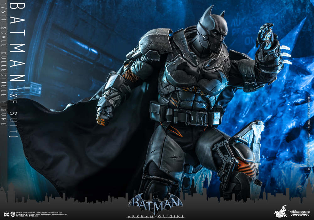 hottoys推出蝙蝠侠极端环境战甲1/6人偶,蝙蝠侠与钢铁侠结合体