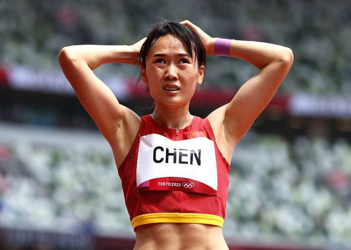 奥运女子100米栏预赛,陈佳敏位列第五遭淘汰