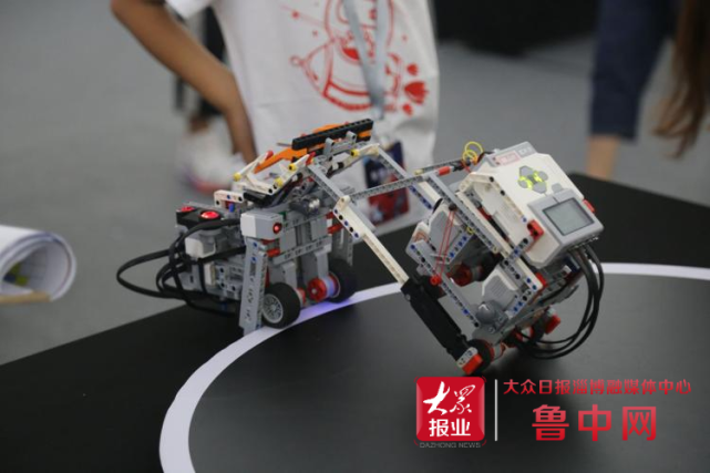 600多支队伍同台竞技 robotex世界机器人大会山东省选拔赛启动