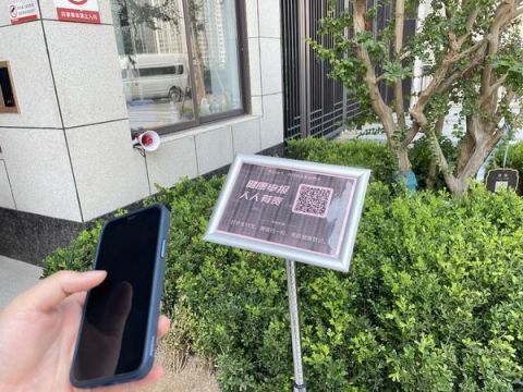 郑州普通社区管控升级进小区需戴口罩扫健康码测体温