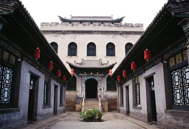 山西不仅有乔家大院,这10个极富特色的深宅大院也堪称