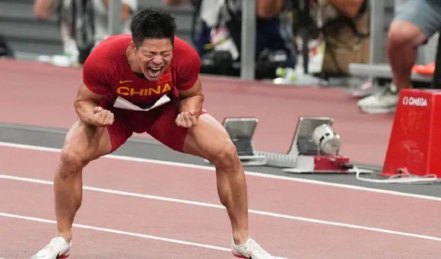 苏炳添男子百米第6,名记:起跑慢了,被那个英国佬打乱