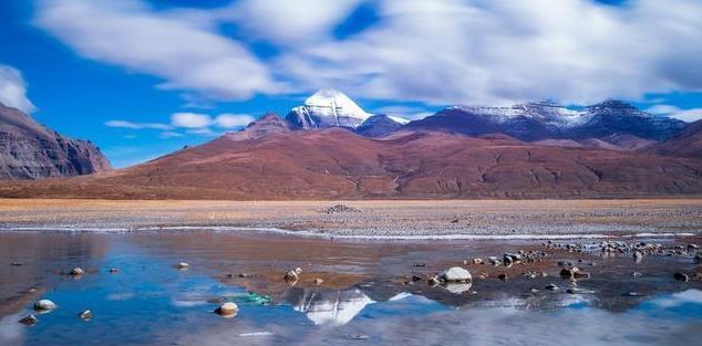 冰雪融化后,湖中的发现让人后怕!