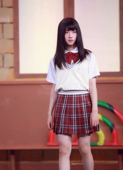 时代少年团女装有多美?躲过马嘉祺,逃过宋亚轩,却被丁程鑫缠住了