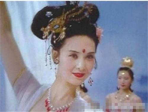 邱佩宁,在86版《西游记》中饰演嫦娥,公认的经典.