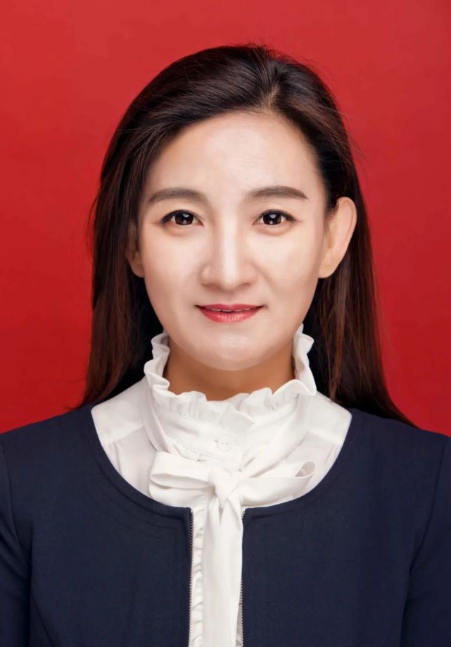 王蕾同志简介:王蕾为静宁县人民政府代理县长.