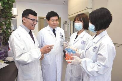 肿瘤介入科翟博团队,上海东方肝胆外科医院周伟平团队与荷兰癌症研究