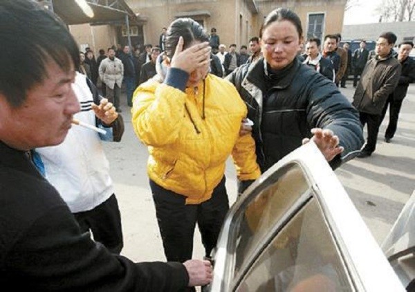 袁宝璟死前向国家捐495亿也未能买一条命去世时被注射死刑
