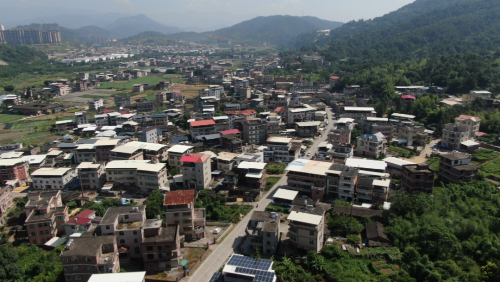 龙岩市新罗区红坊镇上洋村传承红色基因共谋致富道路