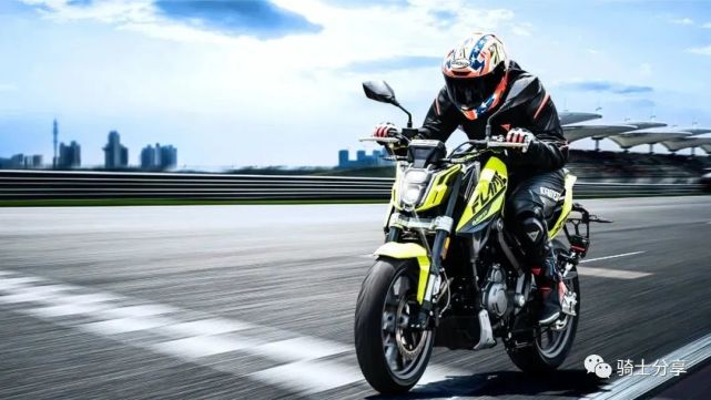 3万左右的街车求推荐,要求不高,能保持100km/h的巡航