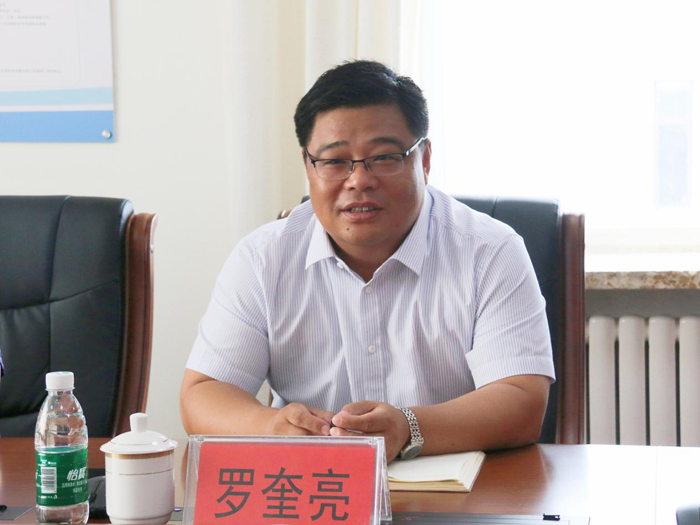 县委书记罗奎亮调研督导政法队伍教育整顿"回头看"工作